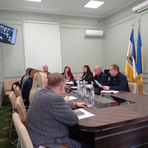 Депутати Тернопільської міськради прийняли звернення до Верховної Ради України щодо заборони діяльності УПЦ МП