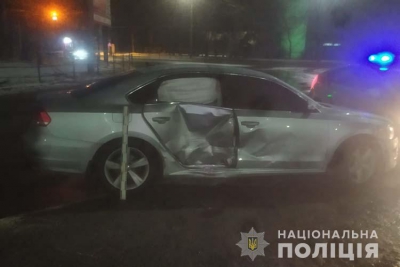 ДТП у Тернополі: на перехресті із круговим рухом зіткнулися дві іномарки