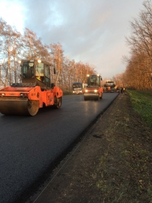 Служба доріг Тернопільщини не припиняє роботи на міжнародних автотрасах