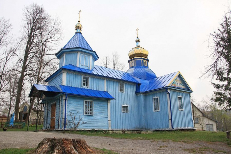 Вся громада села Стінка на Бучаччині підтримала перехід від московської до Православної церкви України
