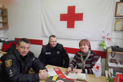 За донати від поліцейських Тернопільщини волонтери придбали старлінк