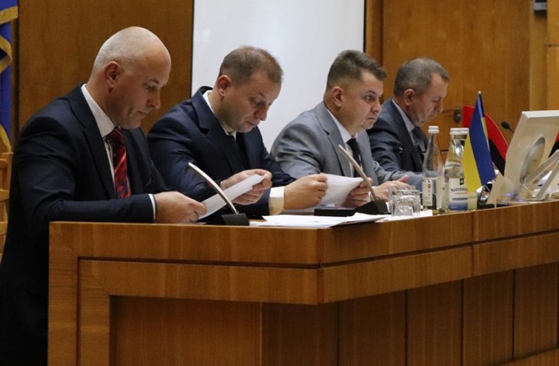 Віктор Овчарук: «Друге пленарне засідання не було простим, але конструктивним та продуктивним»