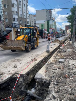 У Тернополі вулицею Андрея Шептицького тимчасово не курсують тролейбуси та автобуси