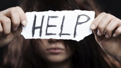 На Тернопільщині 19-річна дівчина намагалася вчинити самогубство