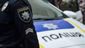 На Тернопільщині водій іномарки на великій швидкості ледь не врізався у поліцейських