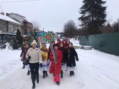 У Бережанах відбулося різдвяне дійство «З колядою разом до Перемоги»