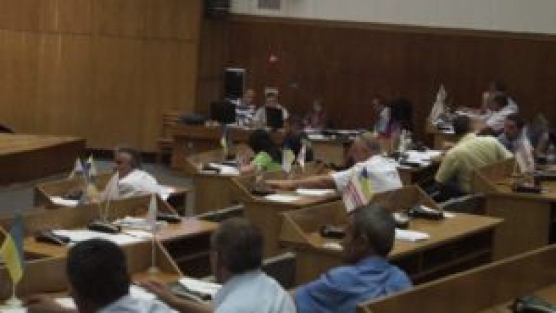 Через збій системи «Рада» тернопільські депутати опротестовують голосування щодо звільнення Генпрокурора