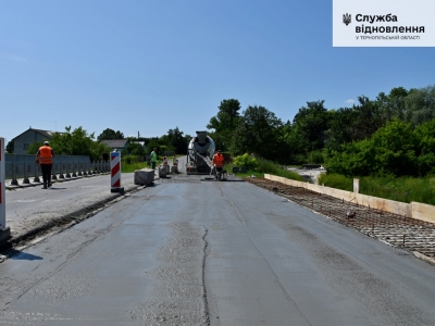 На Тернопільщині розпочали ремонт аварійного мосту на одній з головних транспортних магістралей