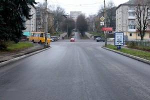 У Тернополі після ремонту відкрили дорогу на перехресті вулиць Дружби-Миру