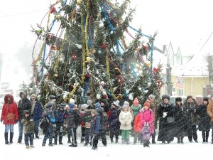 Уся Вишнівецька громада зібралася на велику коляду (фото)