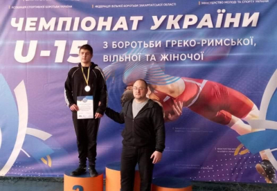 Спортсмен з Тернопільщини здобув “срібло” Чемпіонату України з вільної боротьби