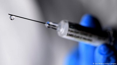 Майже двох тисяч мешканців Тернопільщини вже вакцинували від коронавірусу
