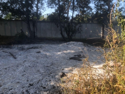 На присадибній ділянці у Тернополі спалювали побутові відходи
