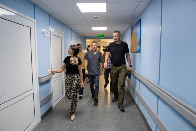 Кличко: У щойно відремонтованому київському Центрі нефрології та діалізу проходять лікування десятки дітей з «Охматдиту»