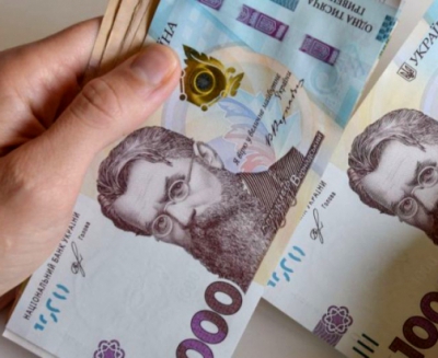 В одному із медзакладів Тернопільщини шахрай виманив гроші у пацієнта