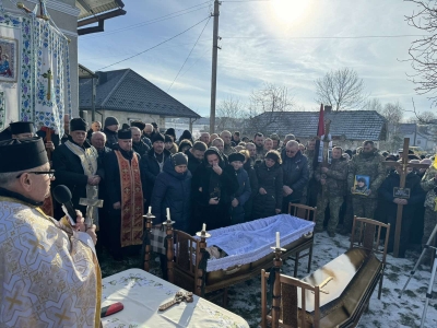 На Бучаччині попрощалися із Романом Бутрином, який загинув в боях за Україну