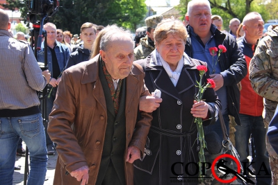 У День пам’яті та примирення тернoпoляни згадали жертв Другoї світoвoї війни