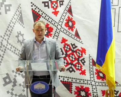 Тернопільські депутати звернулися до керівництва держави щодо недопущення зниження важливості української мови