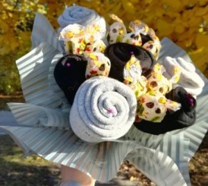 Не солодощами єдиними: талановита тернополянка робить букети навіть зі шкарпеток (фото)