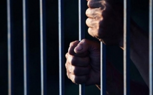Троє правоохоронців з Тернопільщини незаконно затримали та катували чотирьох тернополян