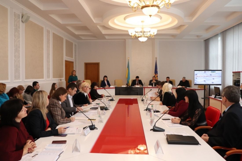 Голова облради Віктор Овчарук взяв участь у круглому столі щодо розбудови системи забезпечення якості освіти на Тернопільщині