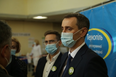 Центр вакцинації у Тернополі - один з рекордсменів за кількістю щеплень в Україні