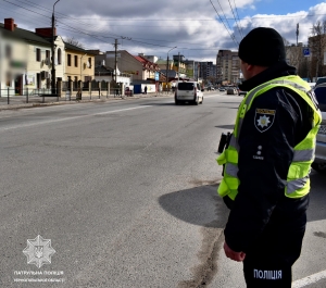 У Тернополі патрульні посилюють контроль за дотриманням правил дорожнього руху пішоходами