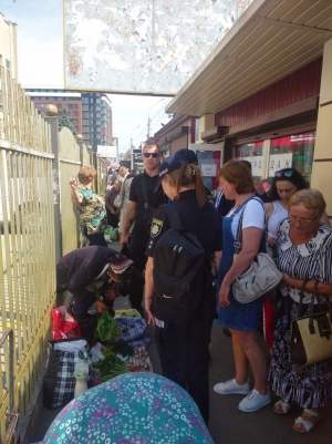 У Тернополі проводять рейди щодо ліквідації місць стихійної торгівлі харчовими продуктами