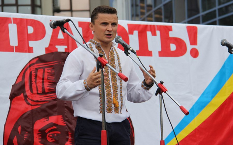 «Свобода» за відставку уряду Гройсмана, бо це – один із найгірших урядів в історії України», – Михайло Головко