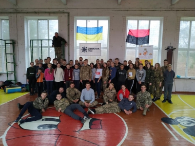 Ювілейна «Бандерівська школа» зібрала у Микулинцях 75 молодих патріотів