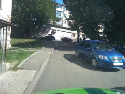 Тернопільські водії продовжують порушувати ПДР (фото)