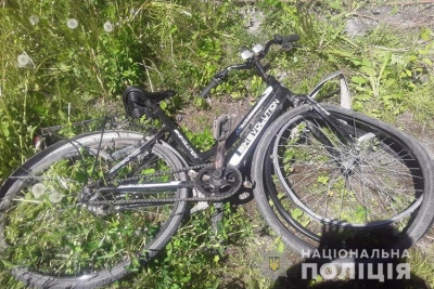 Врізався у бетонний бордюр: на Тернопільщині загинув 21-річний велосипедист