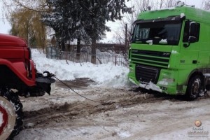 Тернопільські рятувальники показали, як боролися з негодою (відео)