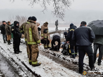 На Тернопільщині провалився під лід та втопився молодий чоловік