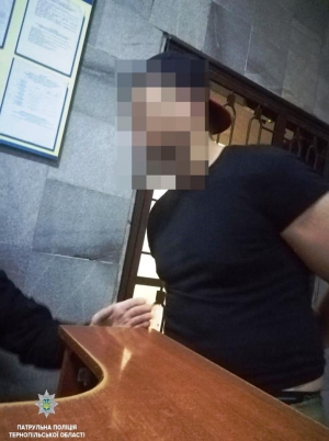 У Тернополі затримали чоловіка, який перебував у розшуку