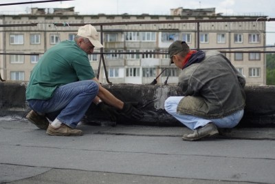 У Тернополі полатають більше тридцяти дахів