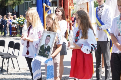На Тернопільщині відкрили пам’ятник майору Збройних сил України Михайлу Цимбалістому
