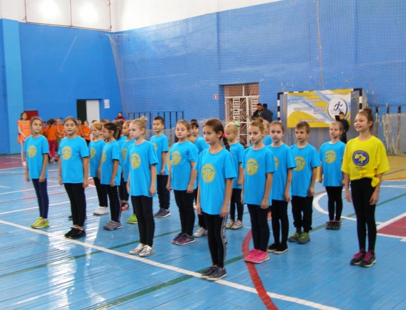 Тернопільські четвертокласники боролись за першість у змаганнях «Перші кроки»