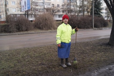 Тернопільські комунальники: «Кожен власник тварини має знати, що треба прибирати після неї»