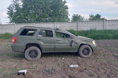 Неподалік Тернополя перекинувся позашляховик