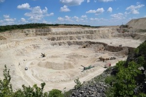 Кар’єр на Тернопільщині забезпечує потреби місцевих заводів та найбільших гірничих підприємств України
