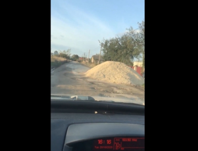 На Тернопільщині люди скаржаться на стан доріг (відео)