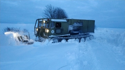 На Лановеччині борються із наслідками снігопаду, майже десять сіл залишилися заблокованими