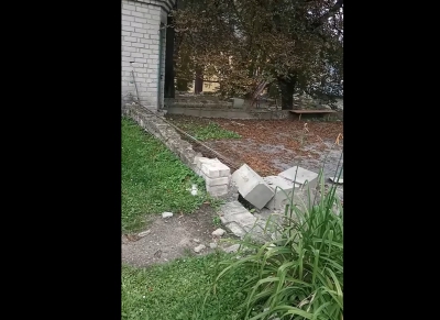 У місті на Тернопільщині вандали розбили стіну