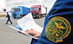 Митники Тернопільщини оформили понад 335,5 тисяч тон вантажів