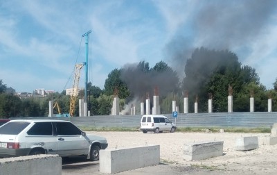 На будівництві біля «Орнави» - пожежа (фото)