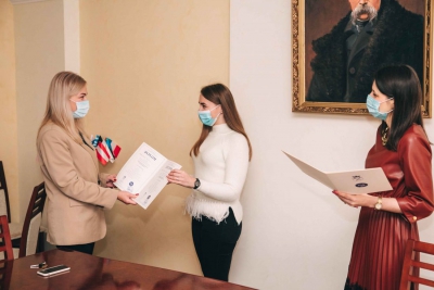 У Західноукраїнському національному університеті вручили дипломи слухачам школи польського та європейського права