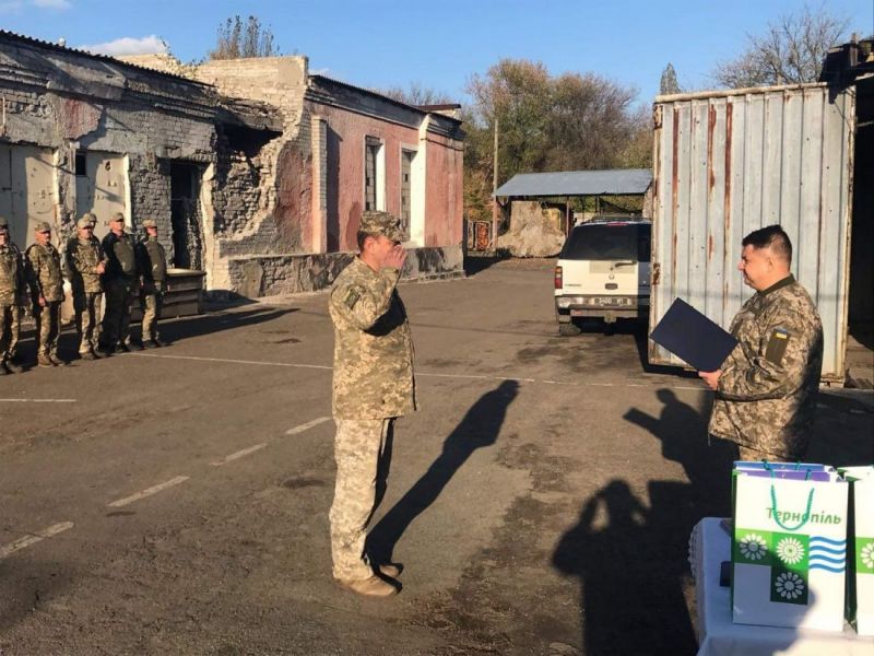 Делегація з Тернопільщини побувала в гостях у військових в Попасній