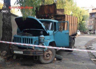 Ранкова трагедія на Тернопільщині: вантажівка розчавила водія