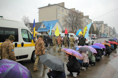 Громада Тернопільщини зустріла полеглого воїна Івана Педоренка